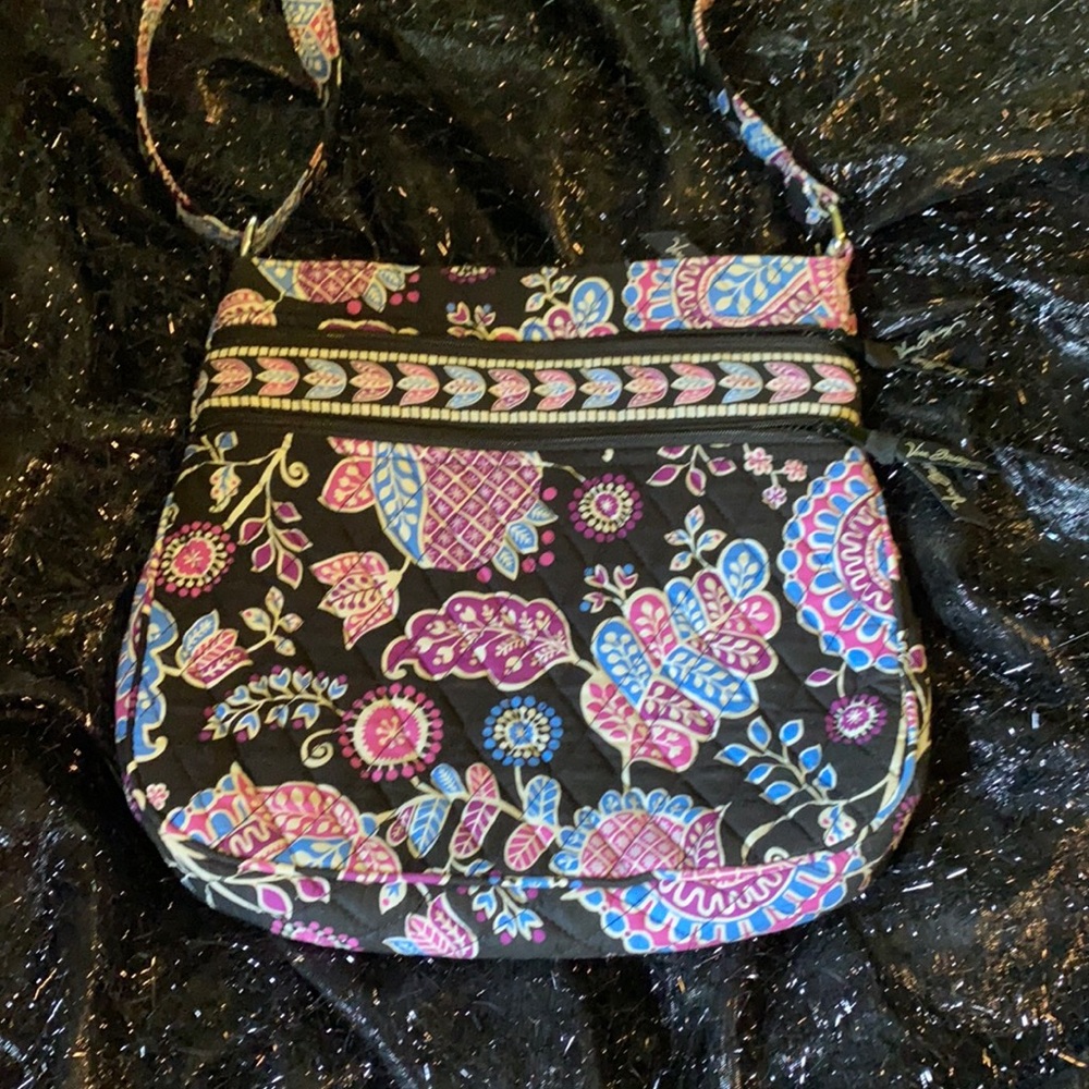 Vera Bradley Triple Zip Hipster